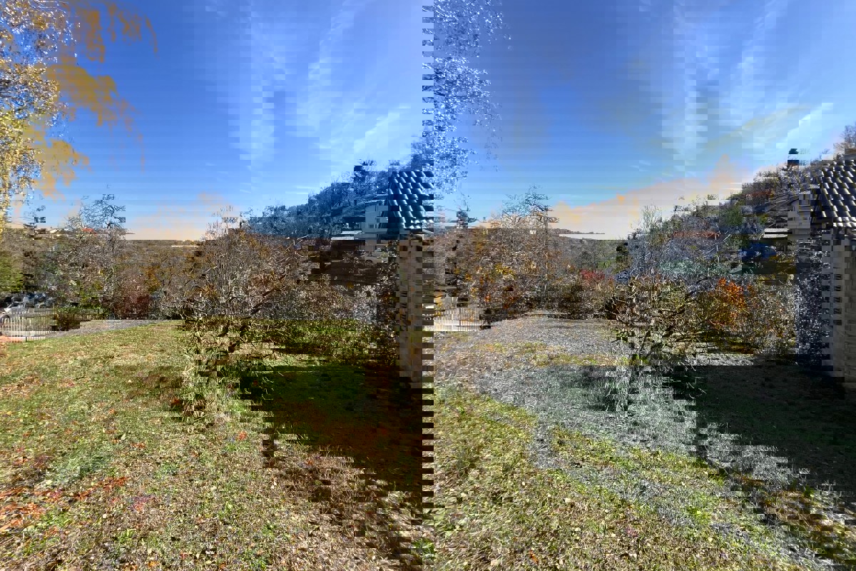 Terreno edificabile con permesso di costruzione