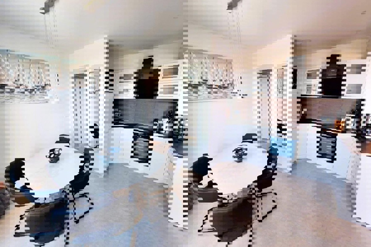 Appartamento con due camere da letto vicino al mare