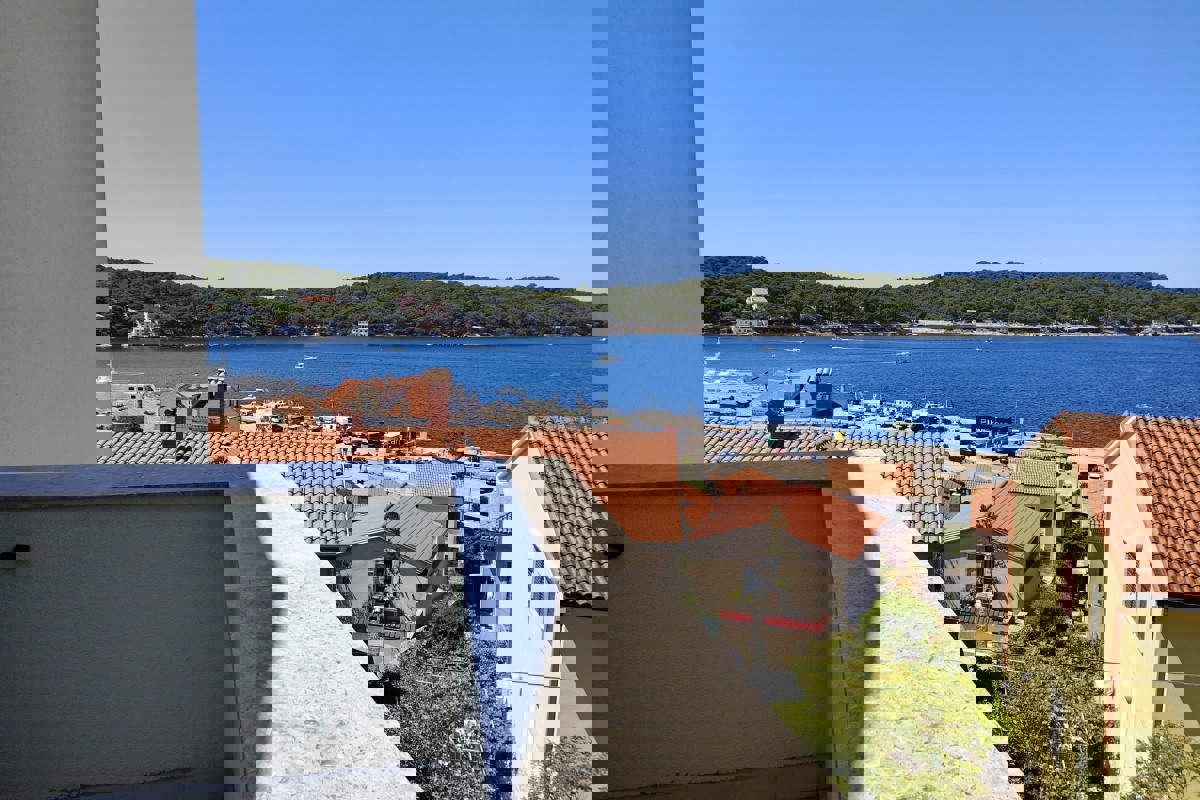 Appartamento duplex a Lussinpiccolo