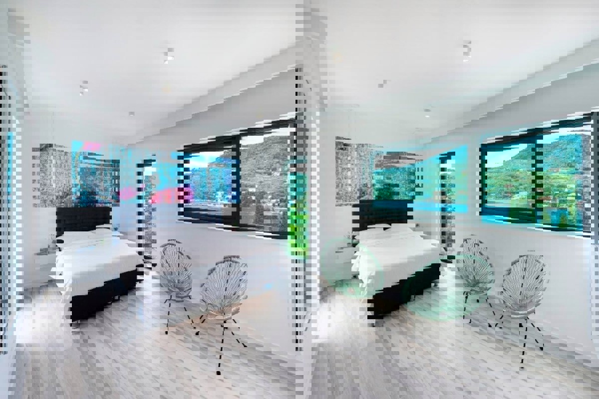 Villa di lusso vicino alla spiaggia con vista mare