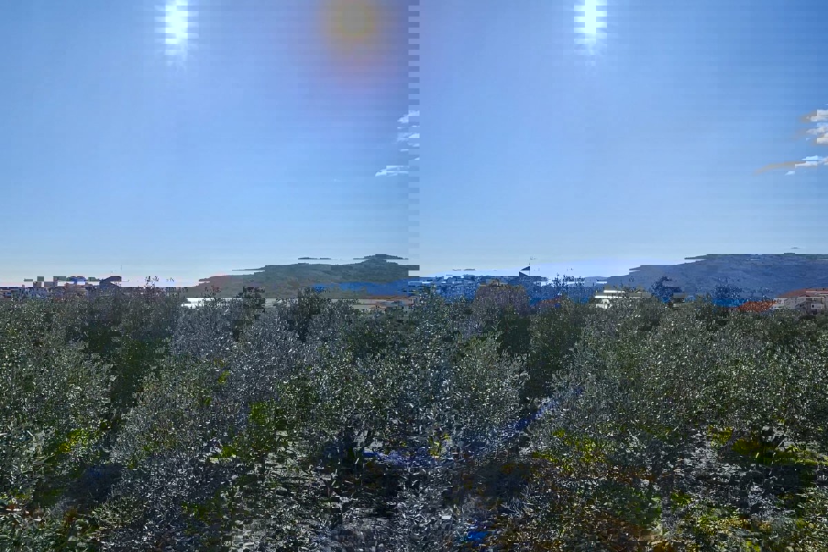 Terreno edificabile vicino al mare