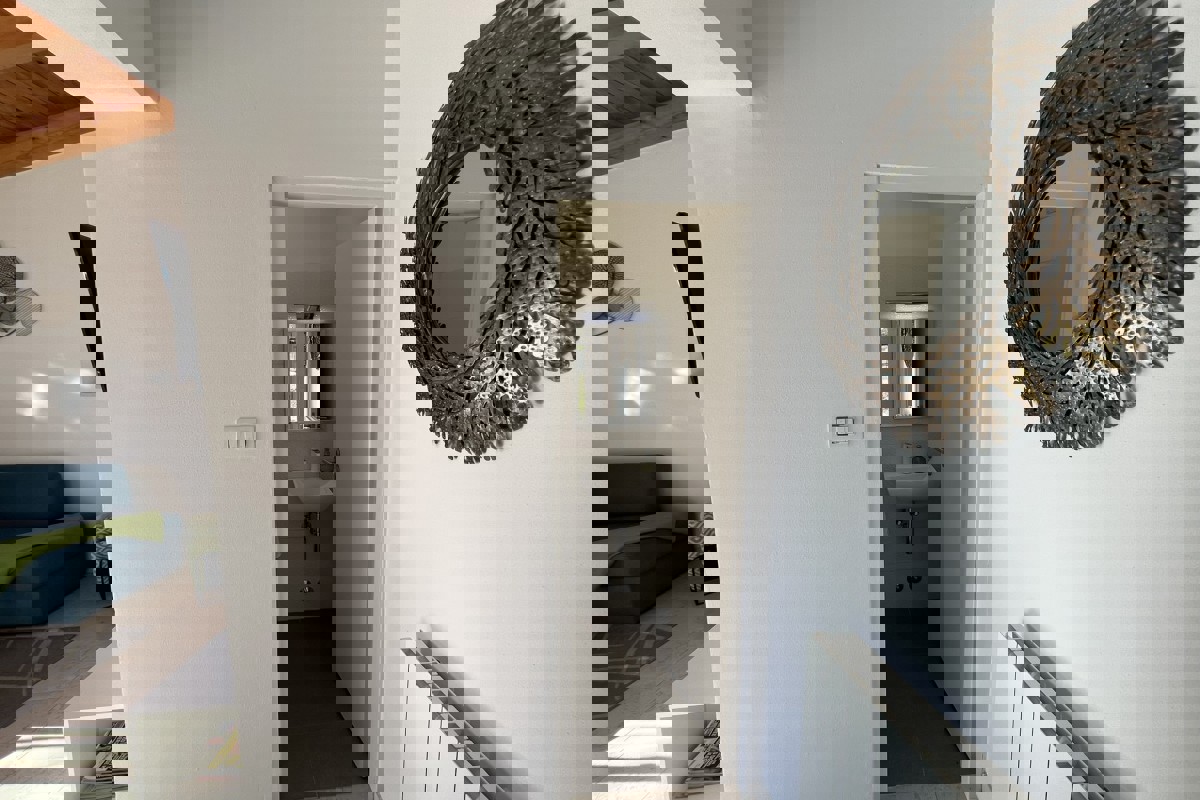 Villa esclusiva con piscina privata e giardino recintato