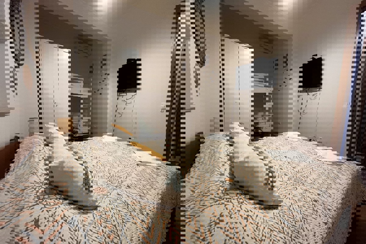 Casa con vista mare e progetto di ristrutturazione