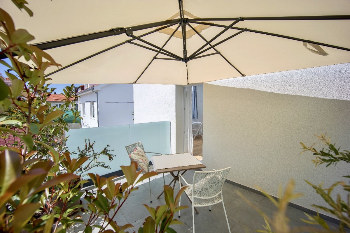 Moderno condominio con 6 unità in posizione privilegiata