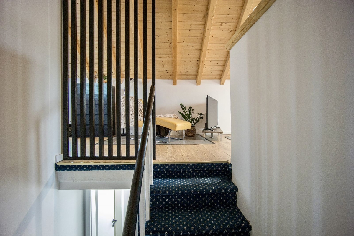 Moderno condominio con 6 unità in posizione privilegiata