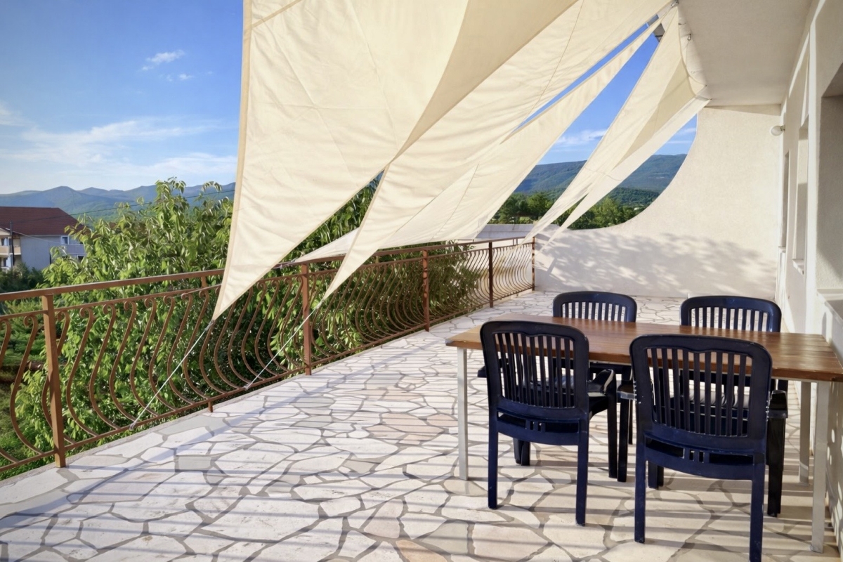 Incantevole casa familiare con giardino e due appartamenti separati