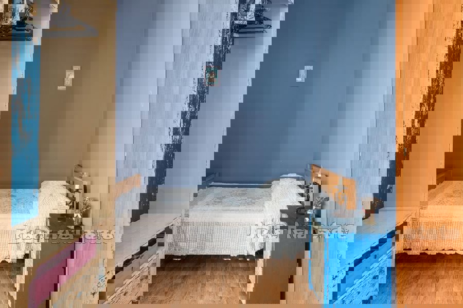 Casa in una zona tranquilla, in vendita