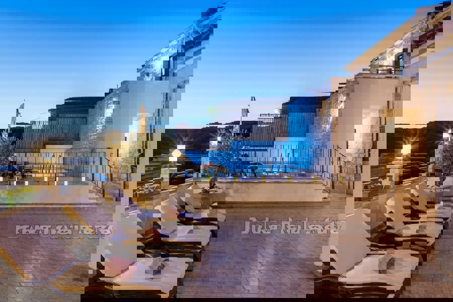 Casa in una zona tranquilla, in vendita