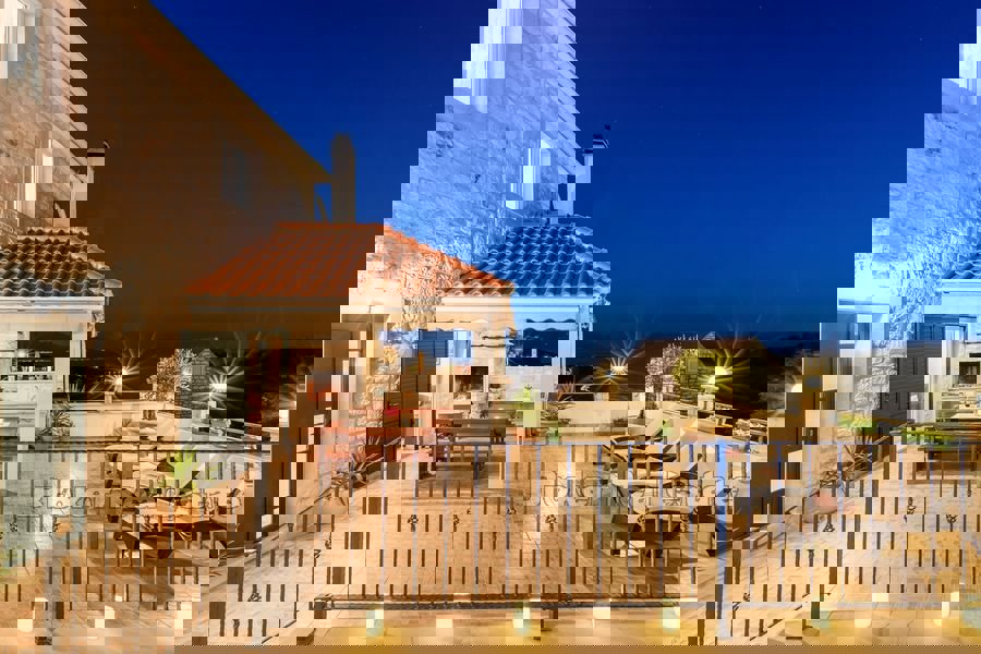 Casa in una zona tranquilla, in vendita