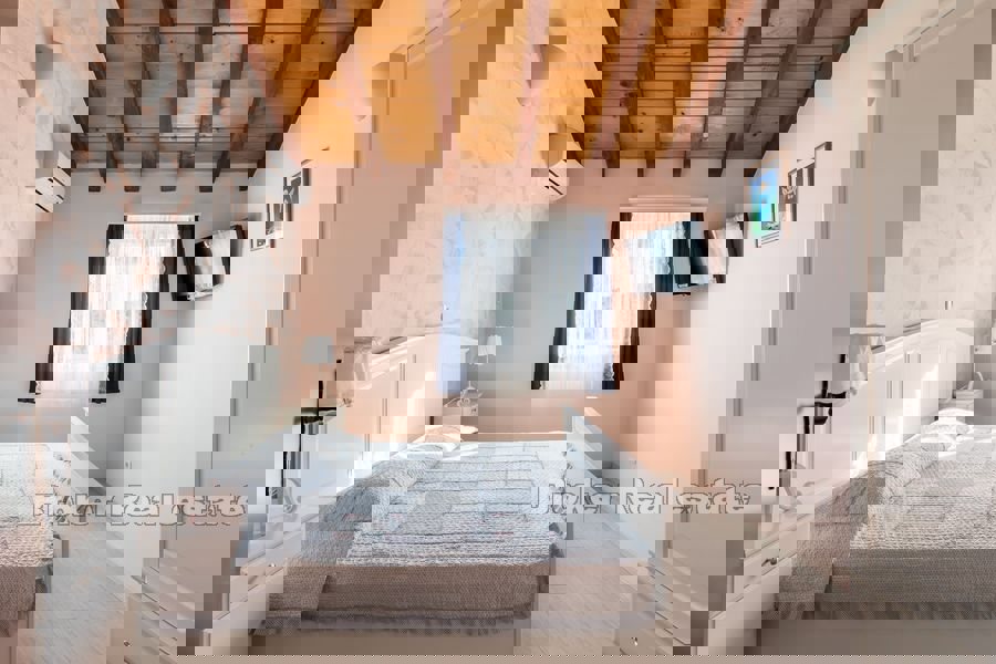 Casa in una zona tranquilla, in vendita