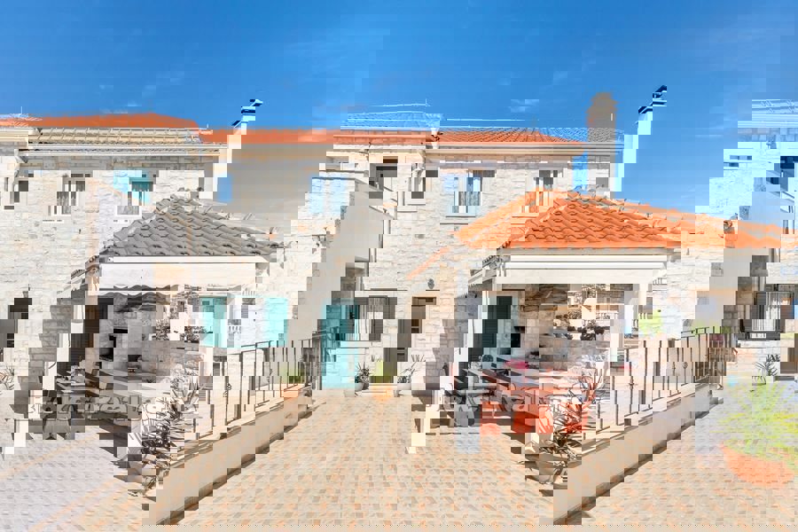 Casa in una zona tranquilla, in vendita