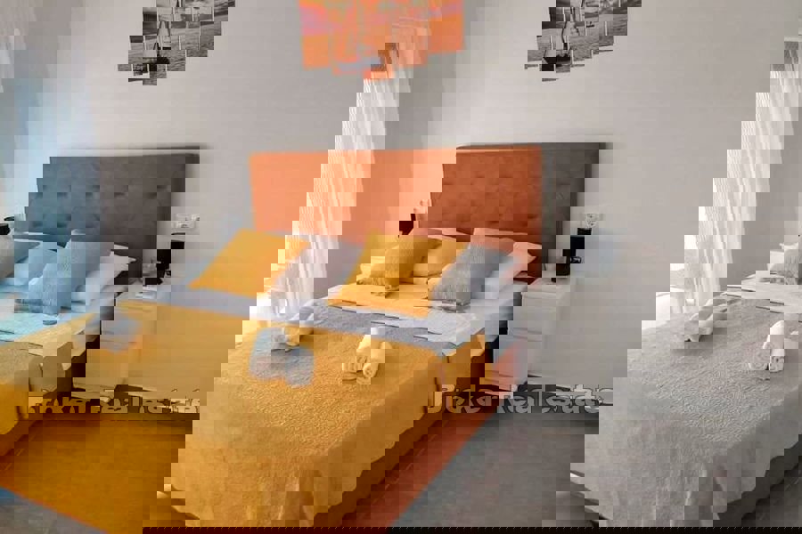 Villa di nuova costruzione con piscina