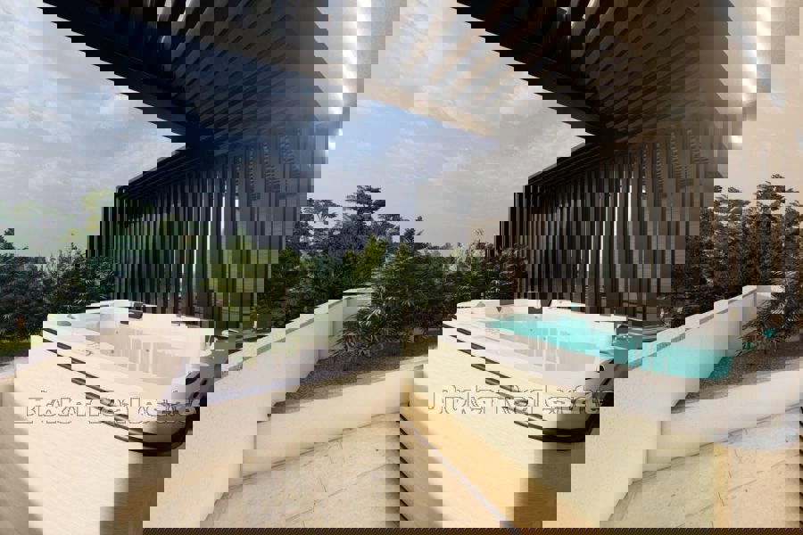 Lussuoso appartamento con giardino in costruzione