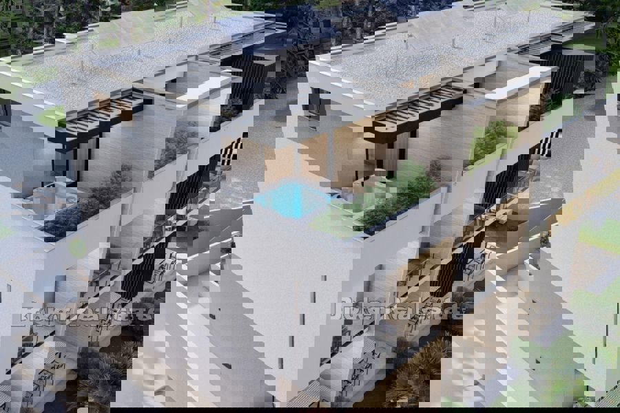 Lussuoso appartamento con giardino in costruzione