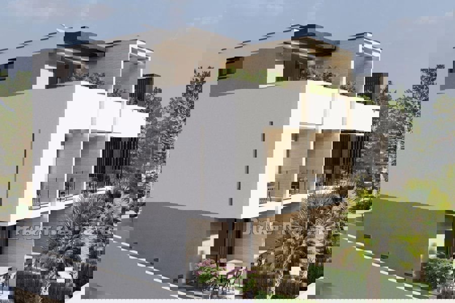 Lussuoso appartamento con giardino in costruzione