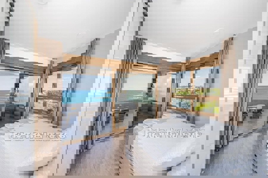 Appartamento prima fila al mare