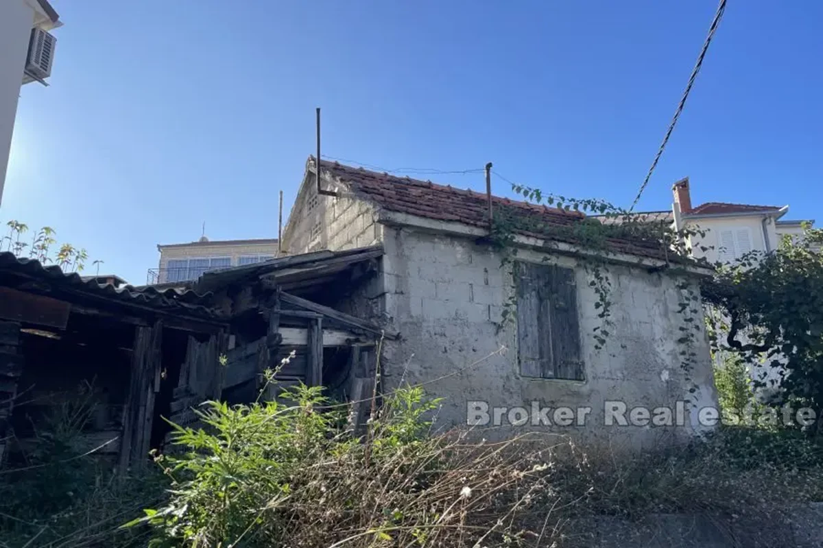 Casa bifamiliare vicino al centro