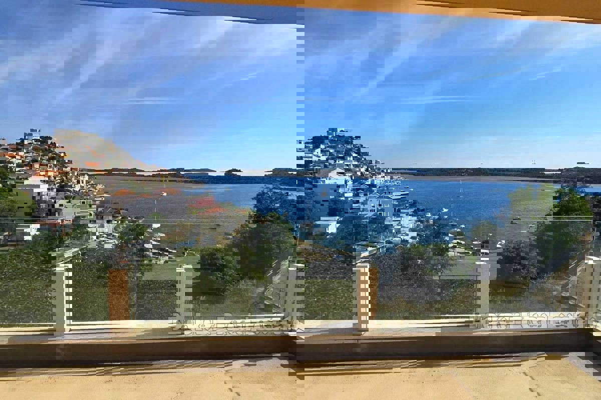 Appartamento con vista sul mare