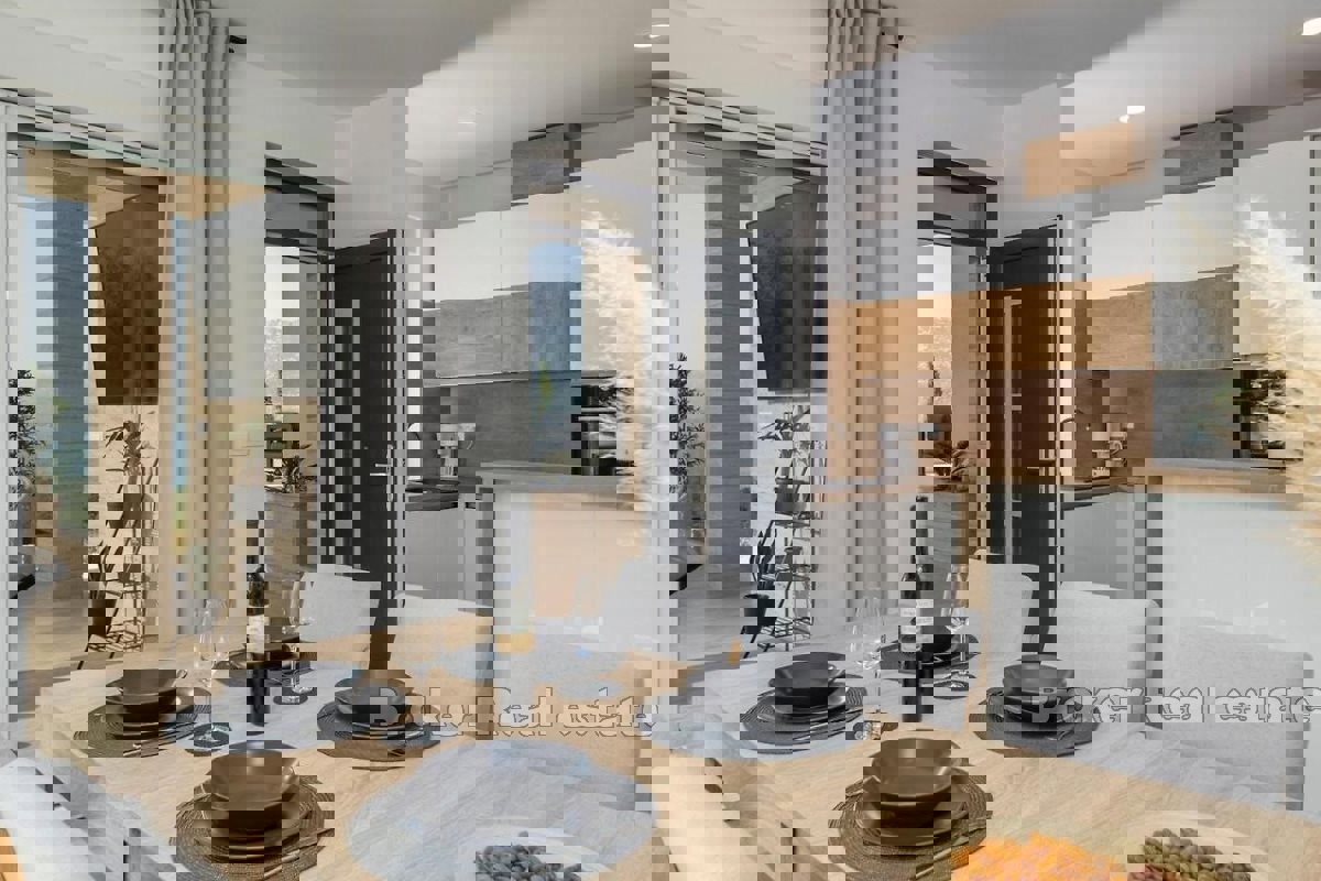 Casa moderna con due appartamenti vicino al mare