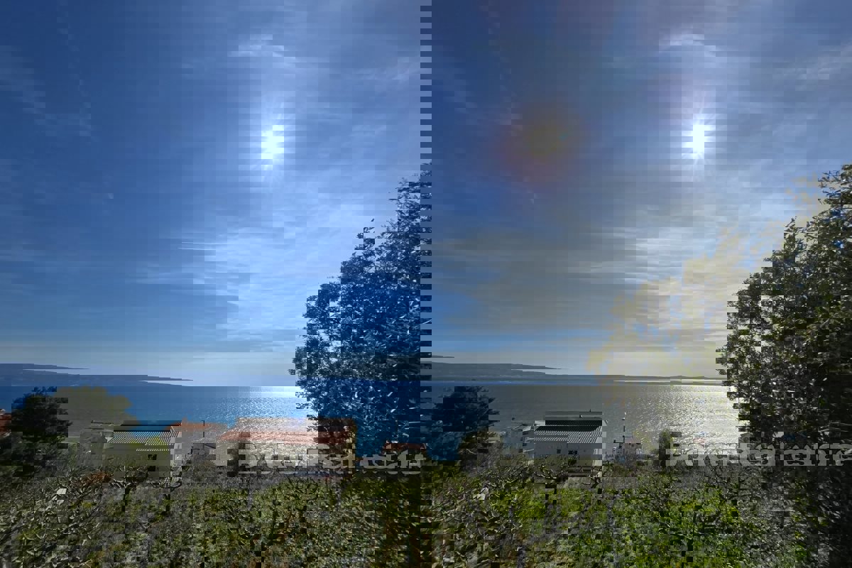 Terreno con vista mare