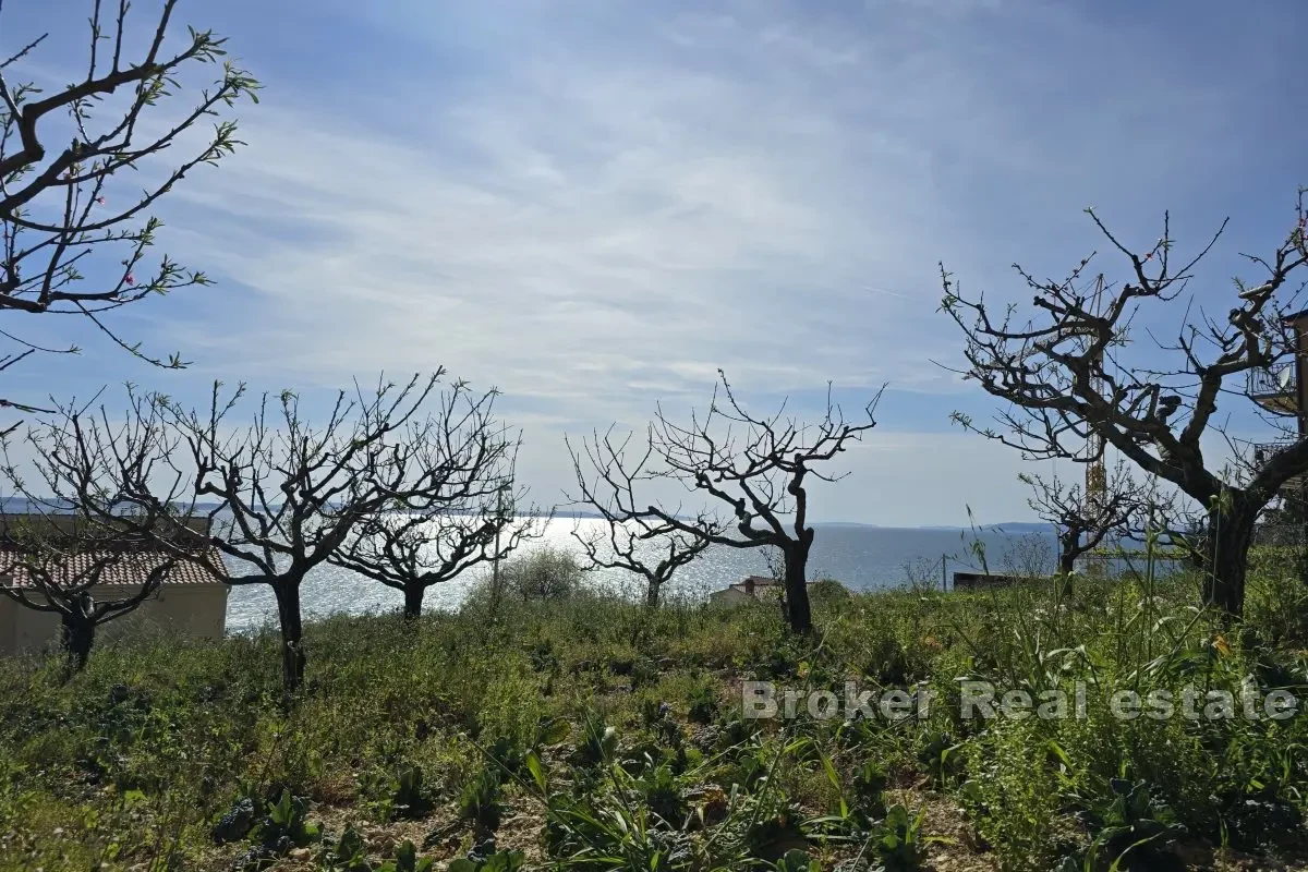 Terreno con vista mare