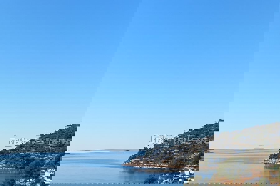 Palazzina bifamiliare seconda fila dal mare