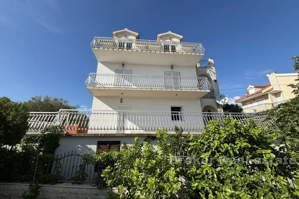 Casa spaziosa con vista sul mare