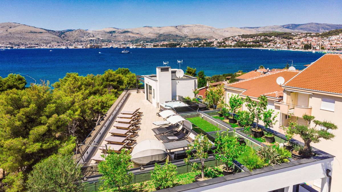 Villa di lusso con vista panoramica sul mare