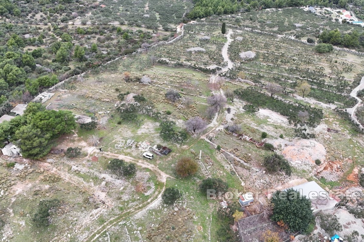 Una proprietà spaziosa in una posizione idilliaca