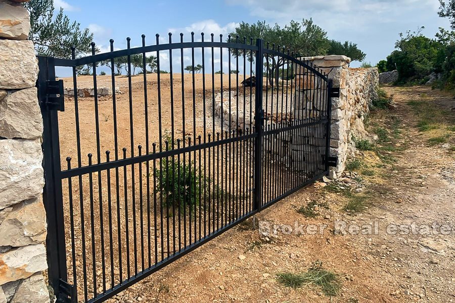 Terreno con vista mare e costa