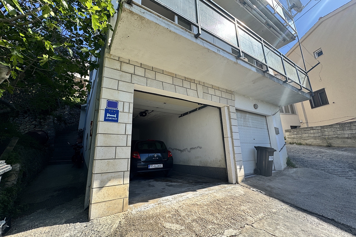 Appartamento con due camere da letto con vista mare