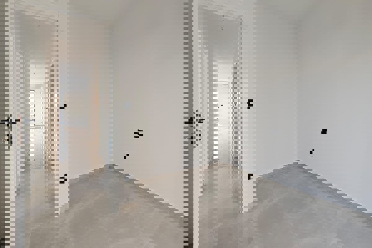 Ampio appartamento con piscina e giardino