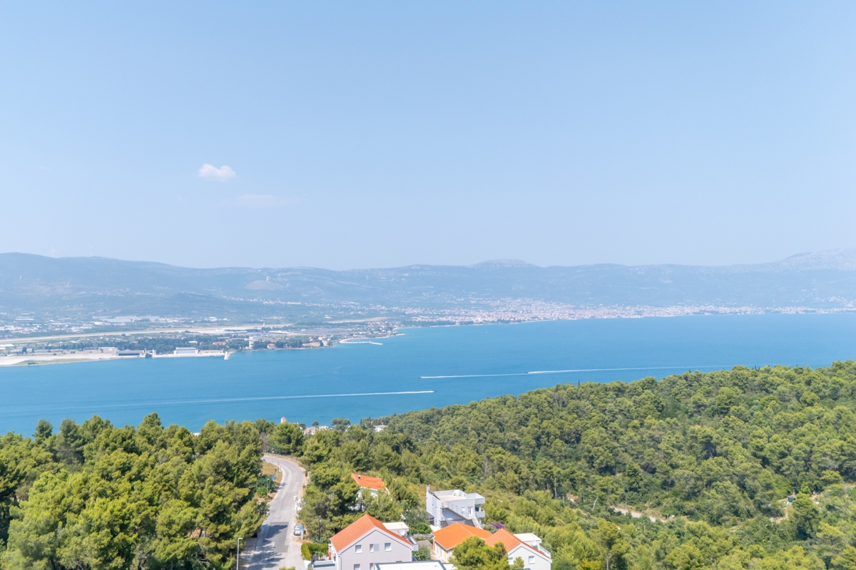 Terreno edificabile con vista mare