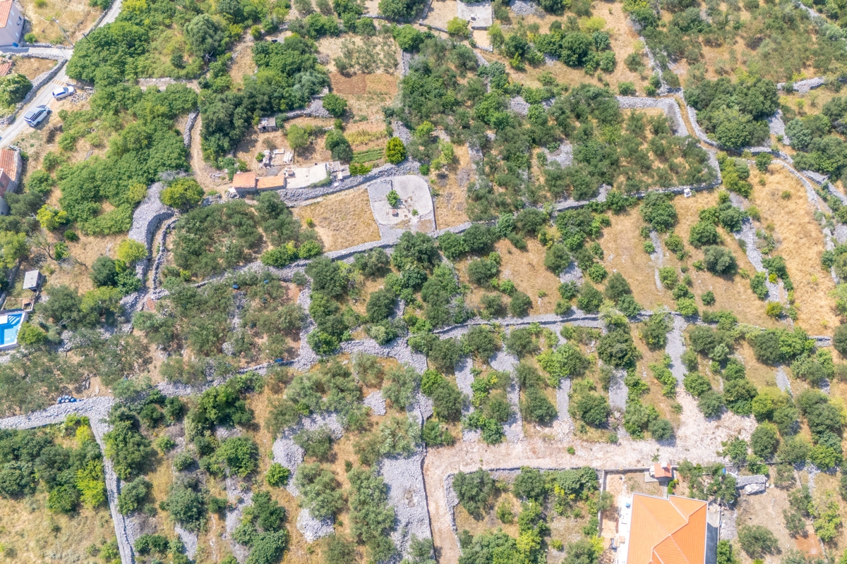 Terreno edificabile con vista mare