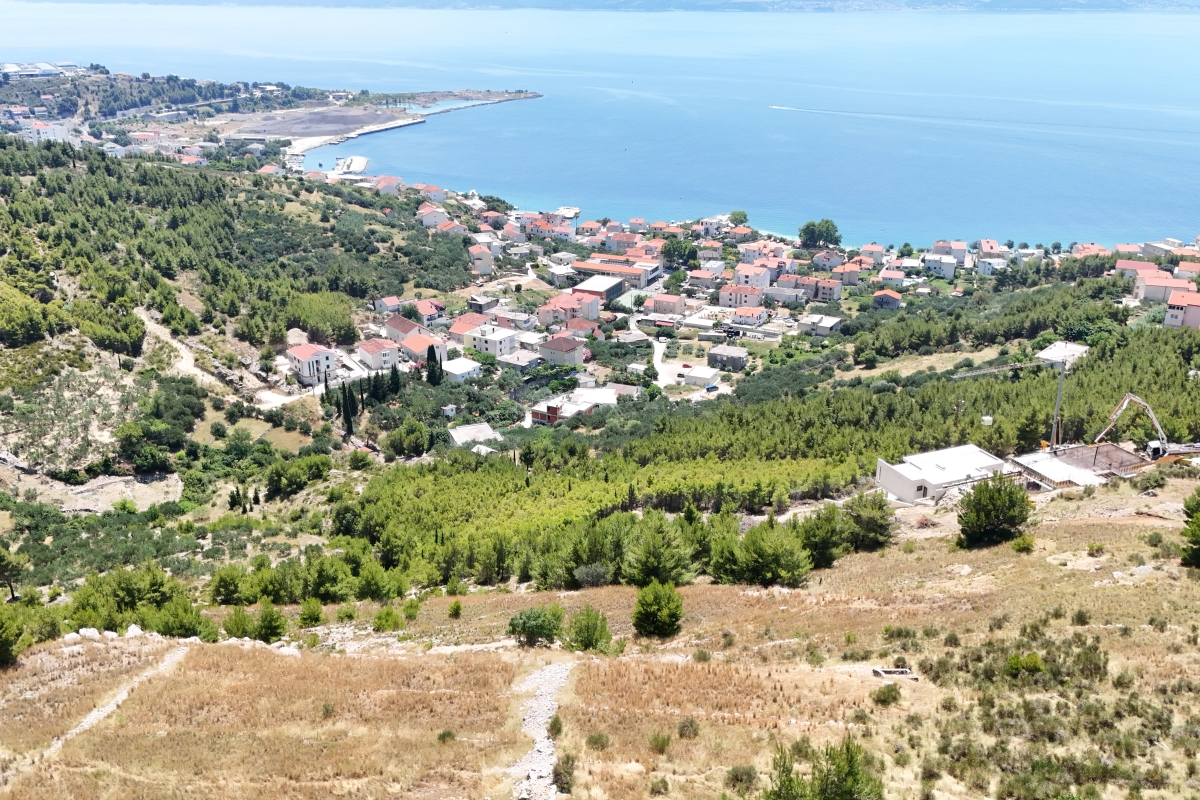 Terreno edificabile con vista mare dominante