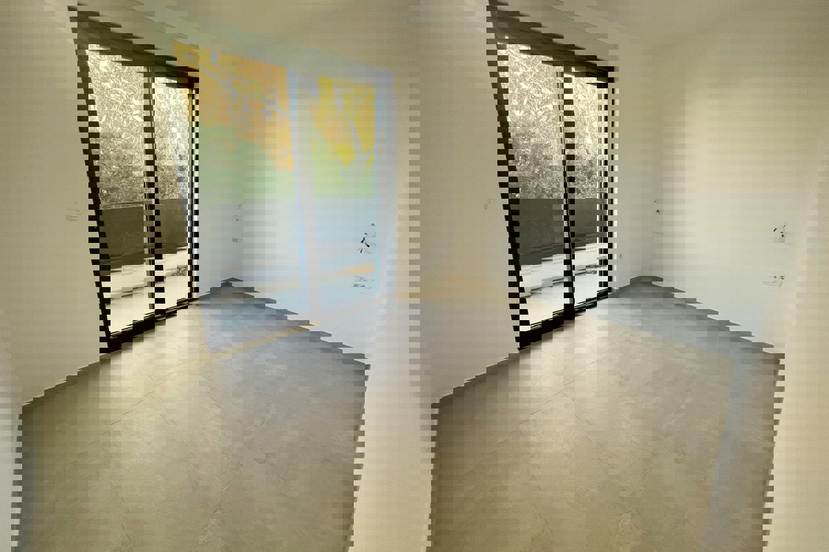 Casa bifamiliare con piscina vicino alla spiaggia