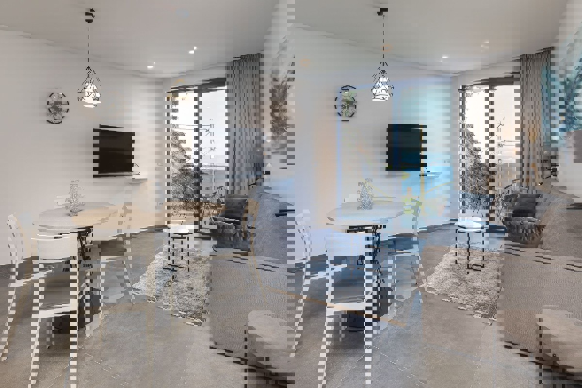 Villa con piscina e vista sul Golfo del Quarnero