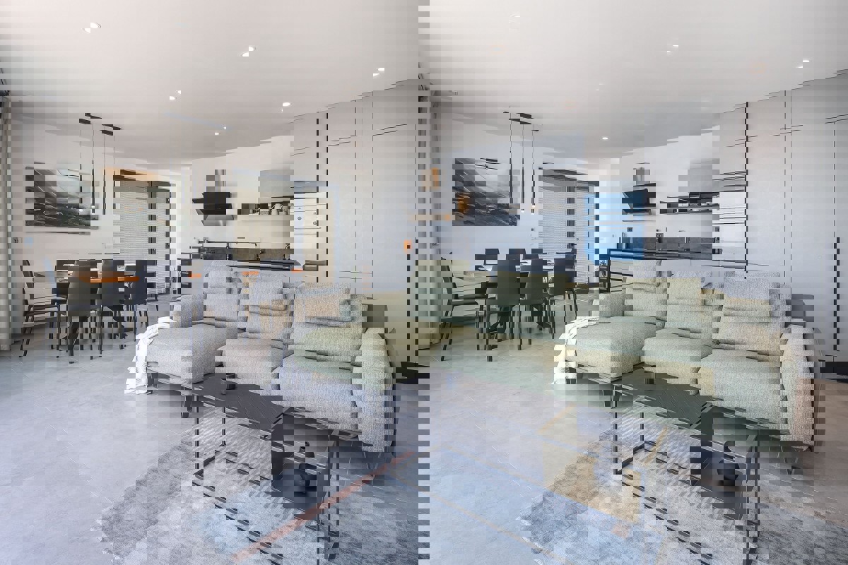 Villa con piscina e vista sul Golfo del Quarnero