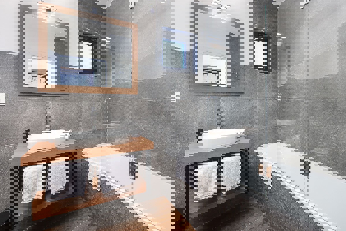 Villa con piscina e vista sul Golfo del Quarnero