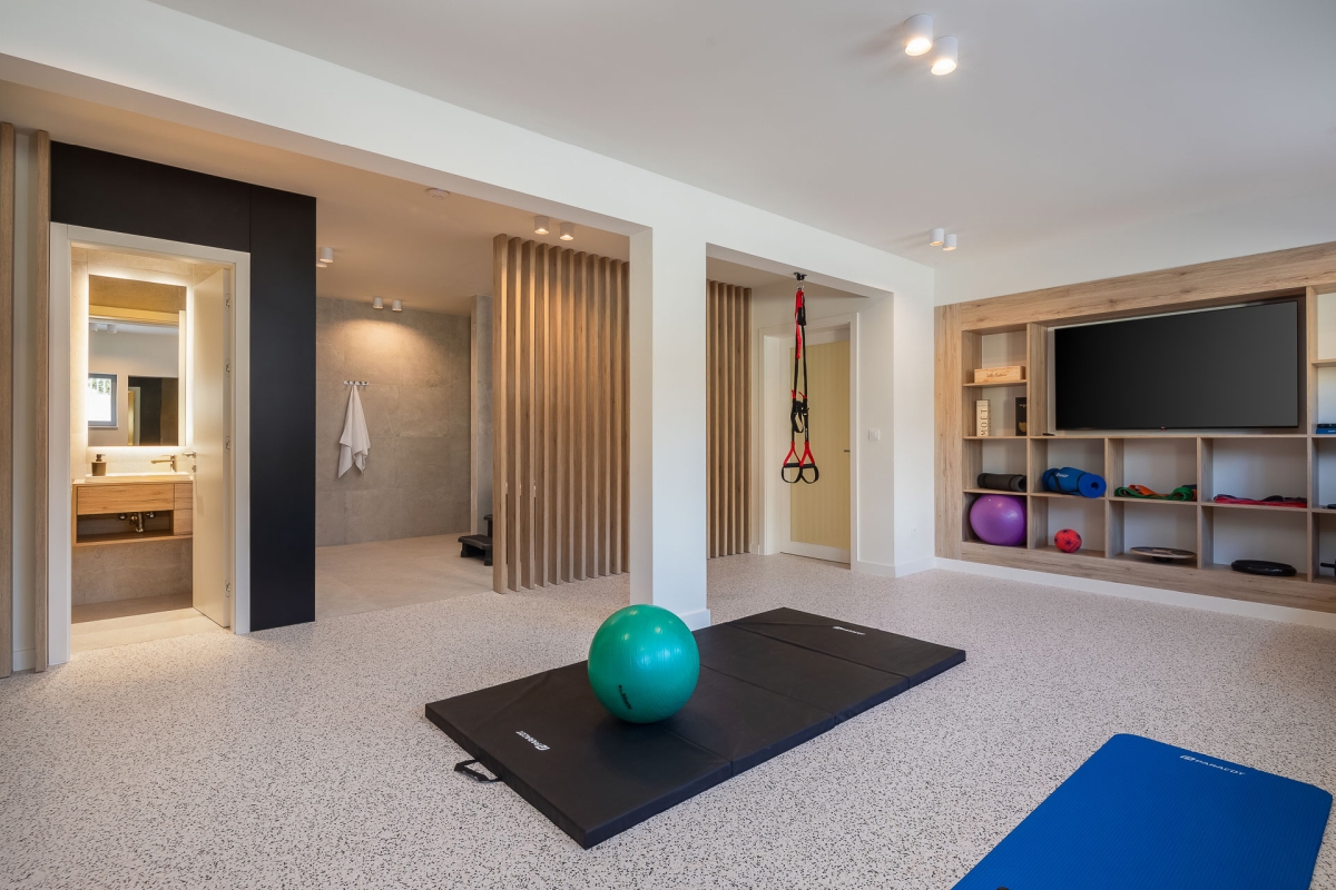 Villa di lusso con piscina in prima fila sul mare