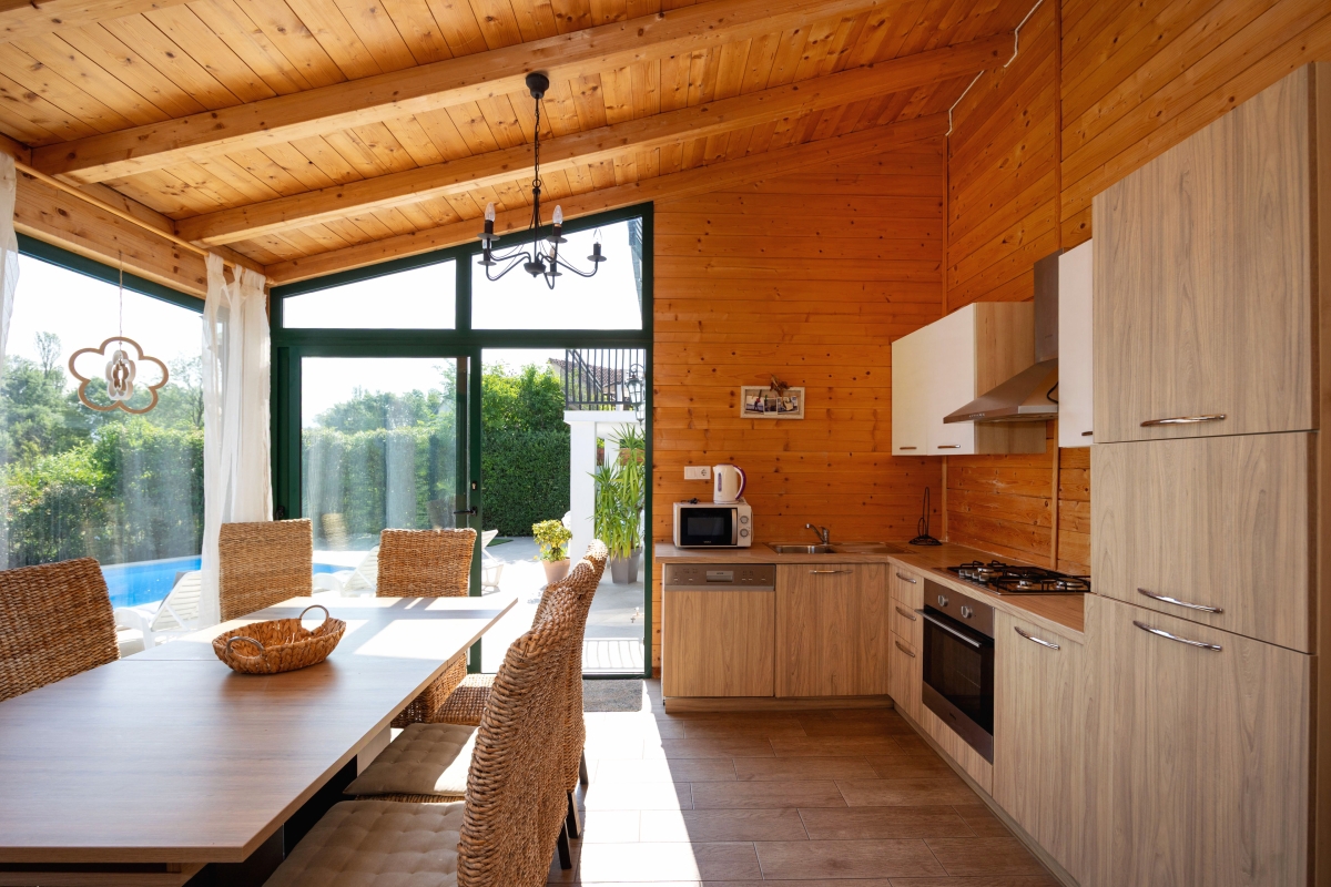 Casa con quattro camere da letto e piscina