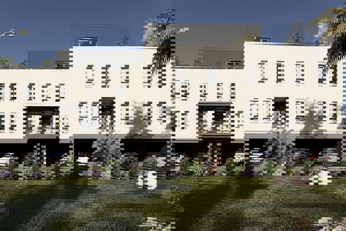 Nuova costruzione - moderno appartamento duplex con terrazza