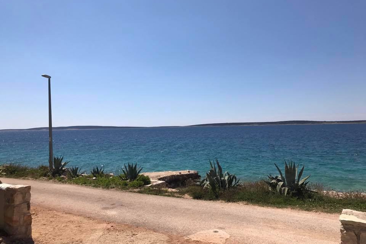 Terreno agricolo in prima fila al mare