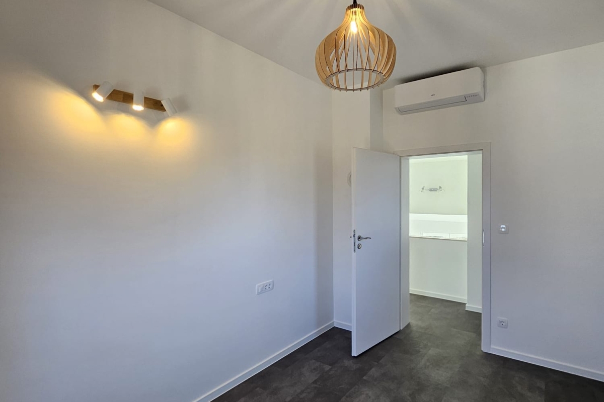 Casa in posizione tranquilla con vista mare