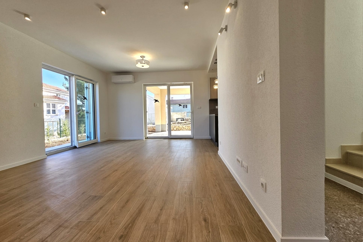 Casa in posizione tranquilla con vista mare