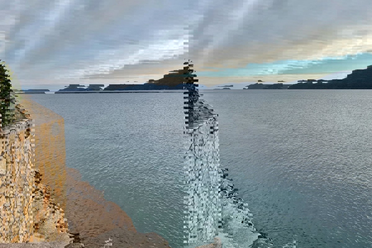 Villa in prima fila mare