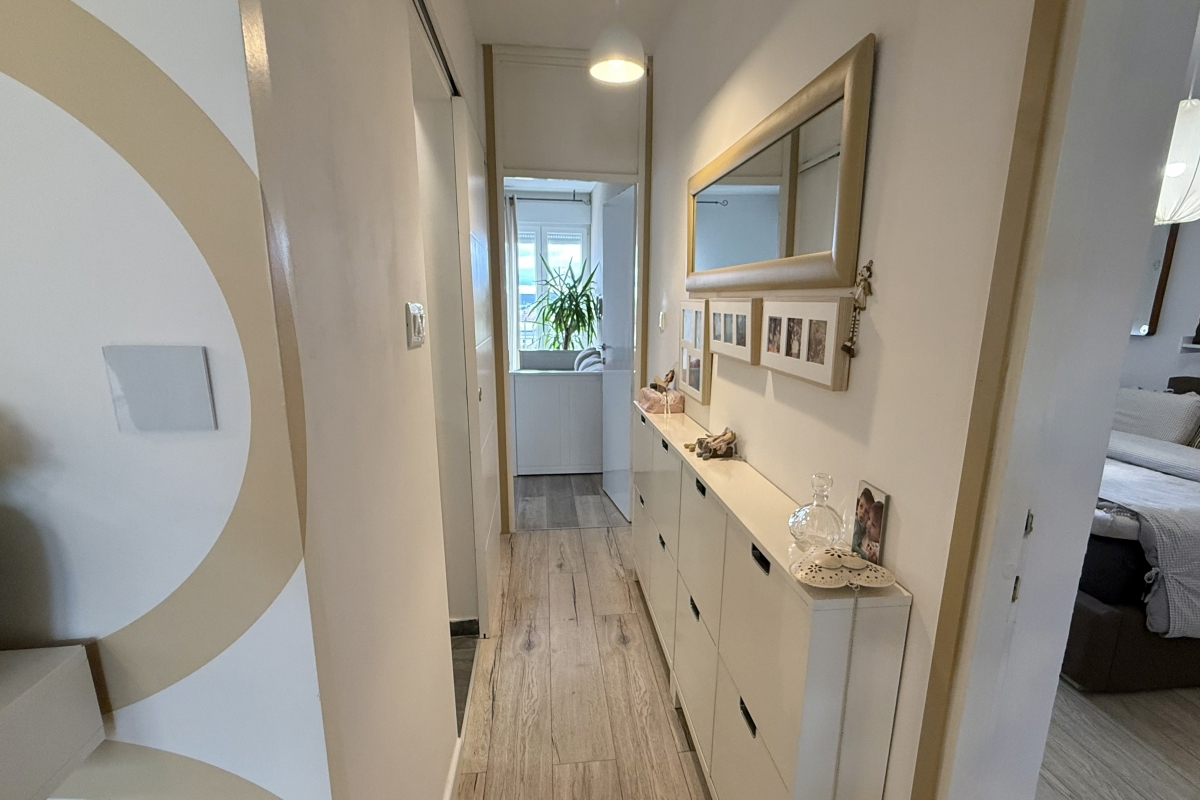 Moderno appartamento con due camere da letto in posizione privilegiata