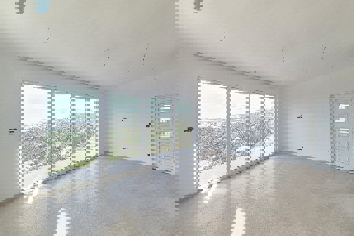 Casa indipendente con piscina e vista mare