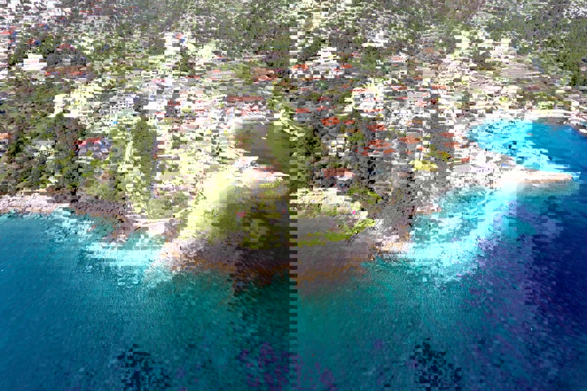 Terreno edificabile con vista mare