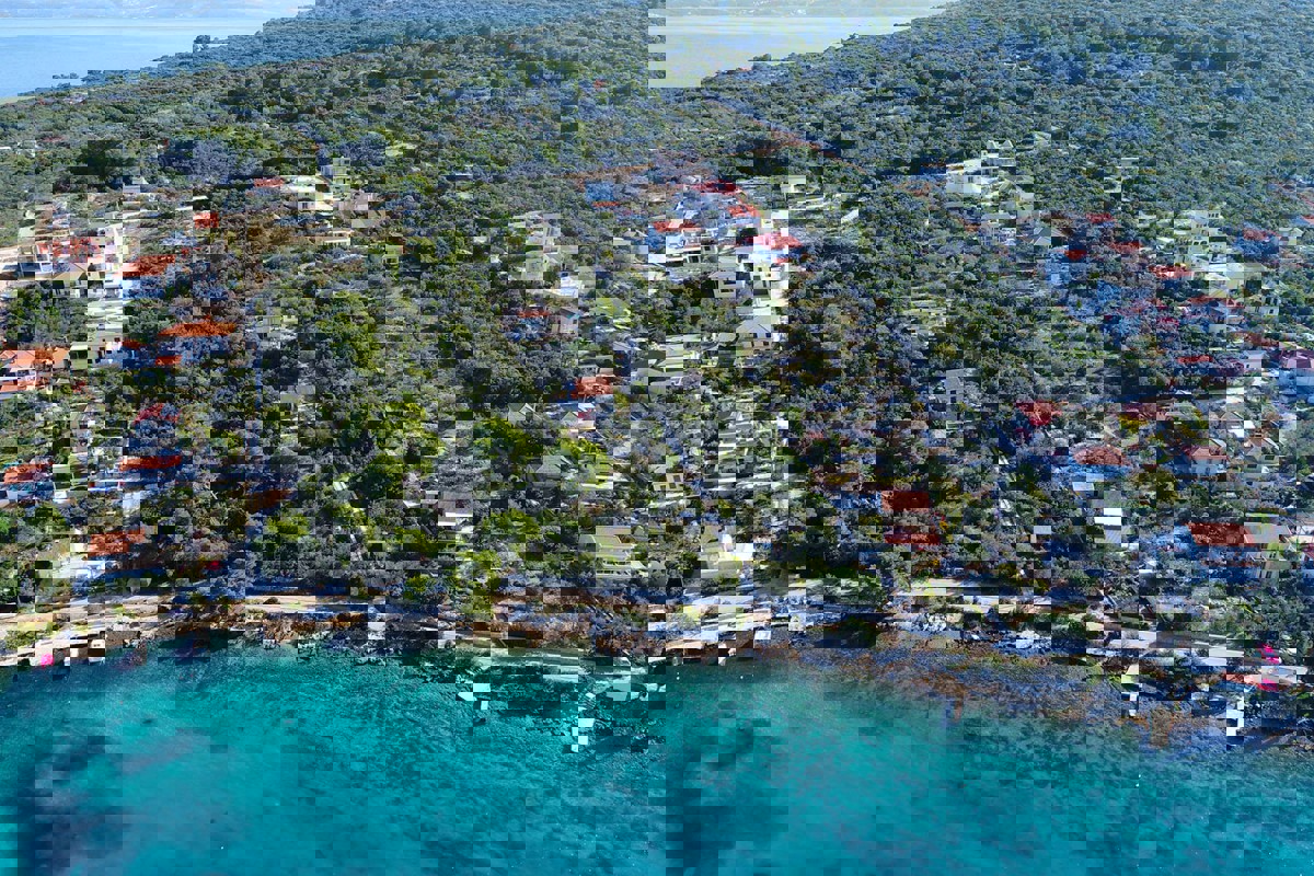 Terreno edificabile con vista mare